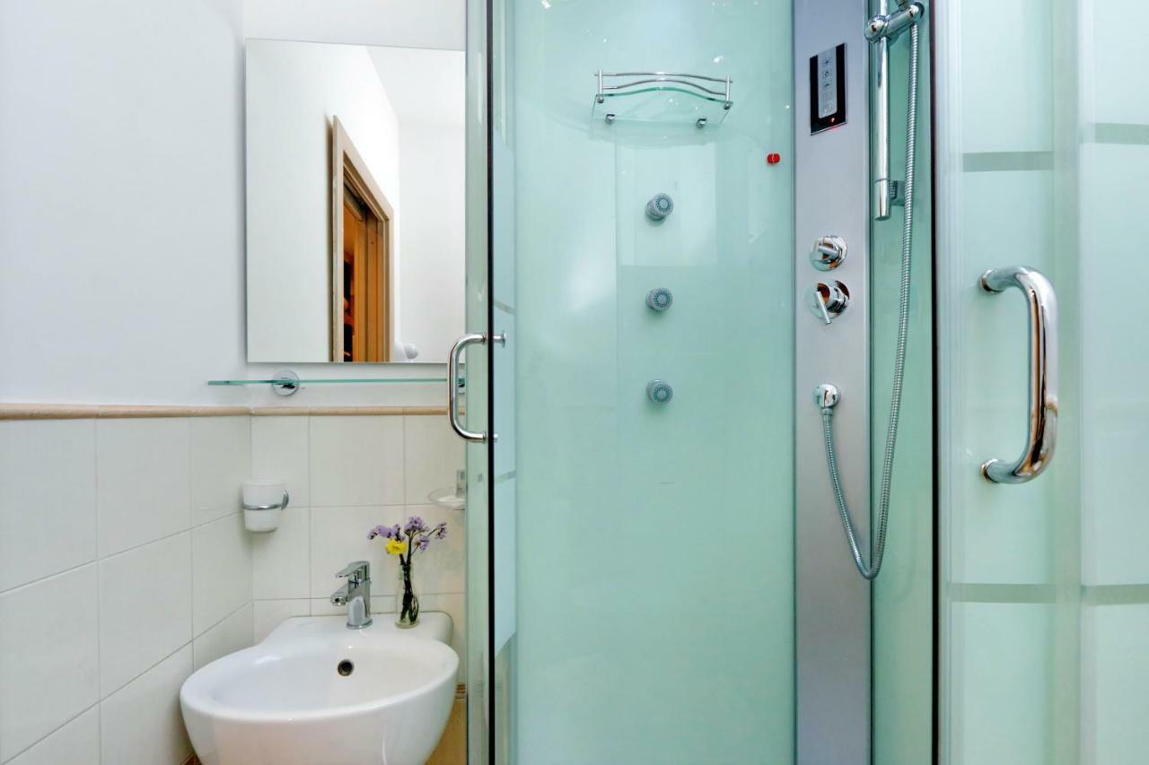 Gialli Vatican Guesthouse Рим Екстер'єр фото