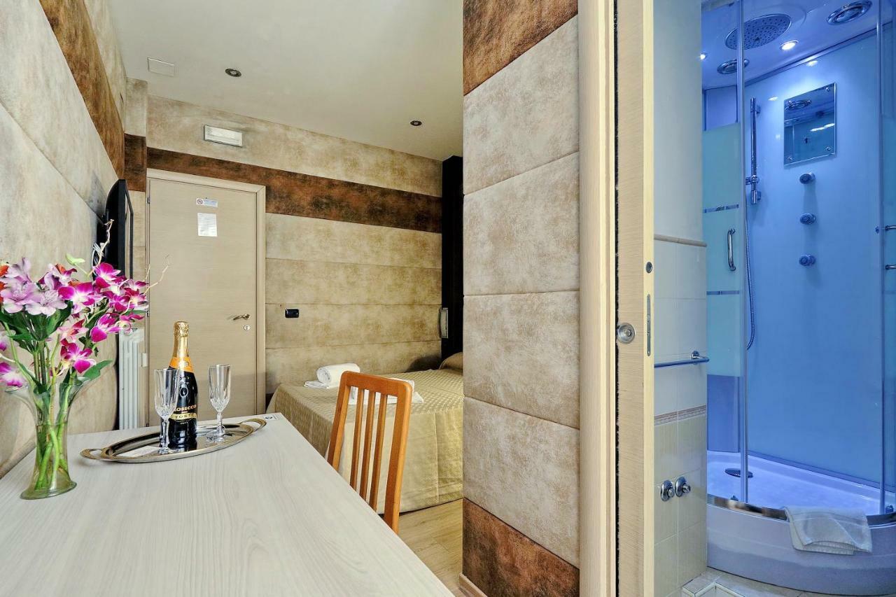 Gialli Vatican Guesthouse Рим Екстер'єр фото