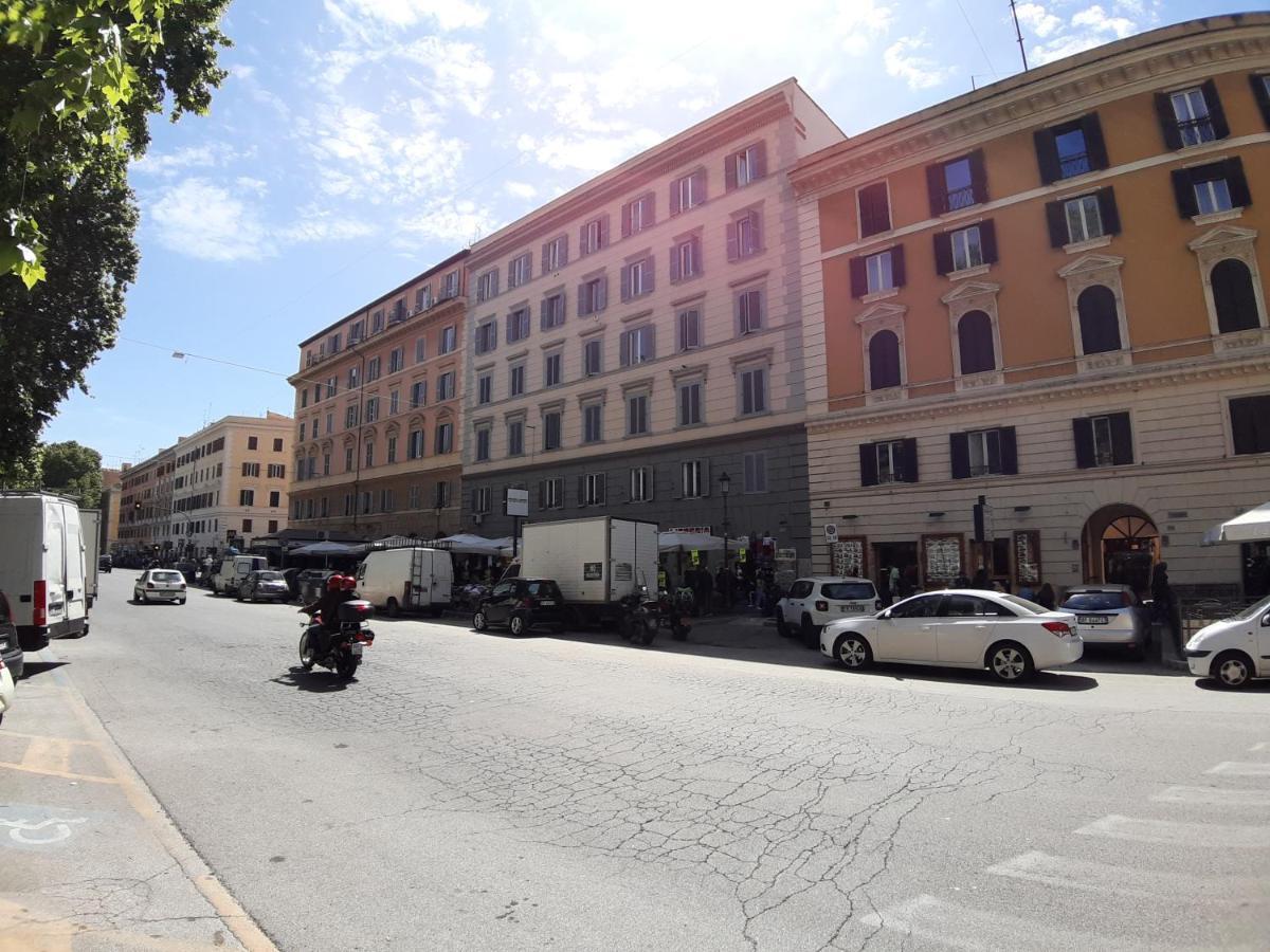 Gialli Vatican Guesthouse Рим Екстер'єр фото